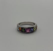 18 Karat 750 Weiss Gold Ring Mit Edelsteine