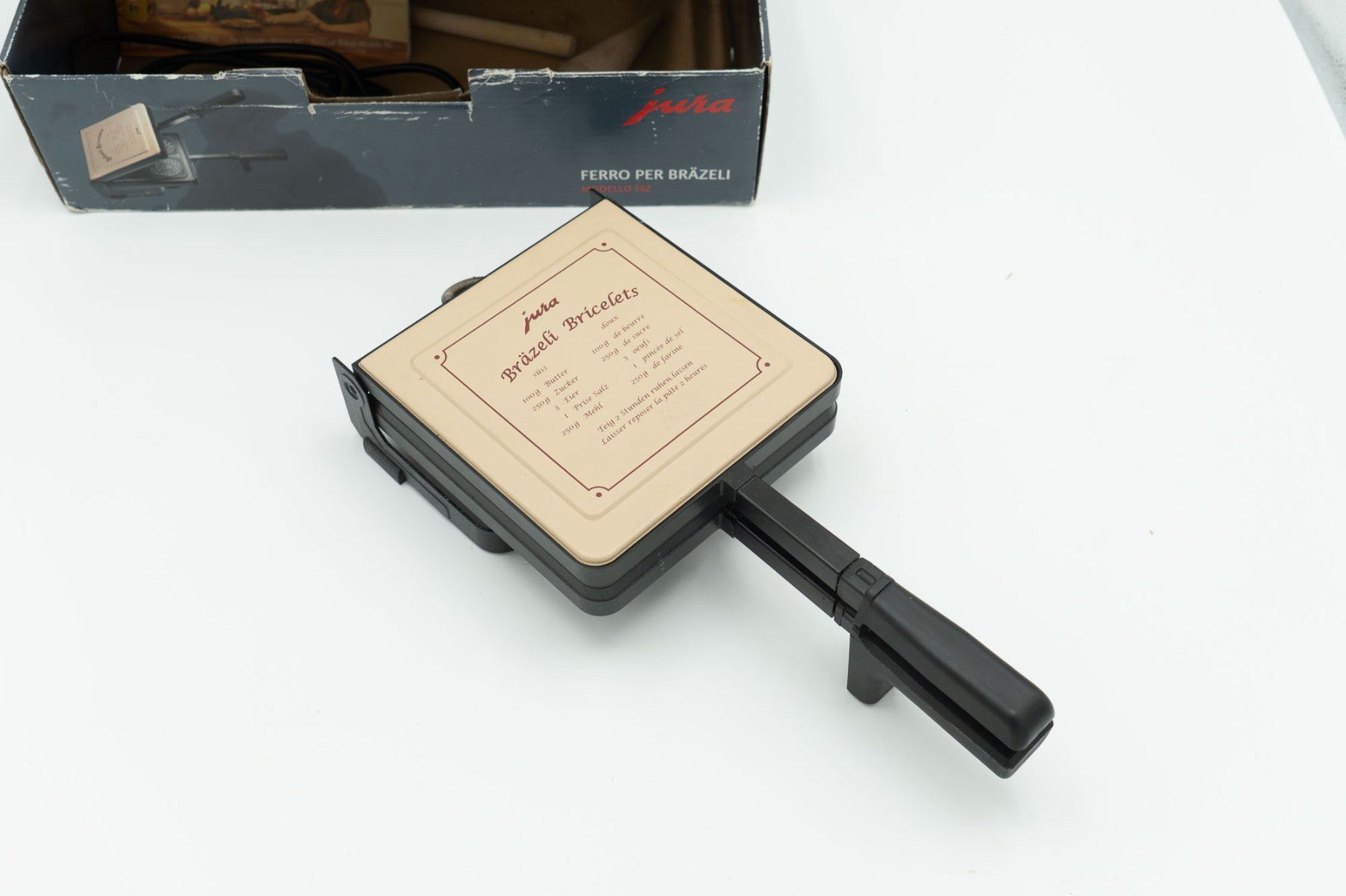 Jura Elettrodomestici da cucina: Jura Brezeleisen Typ 142 mit Originalkarton - Ref. 07/52 – Usato da Au ZH venduto da BrockiAu 1