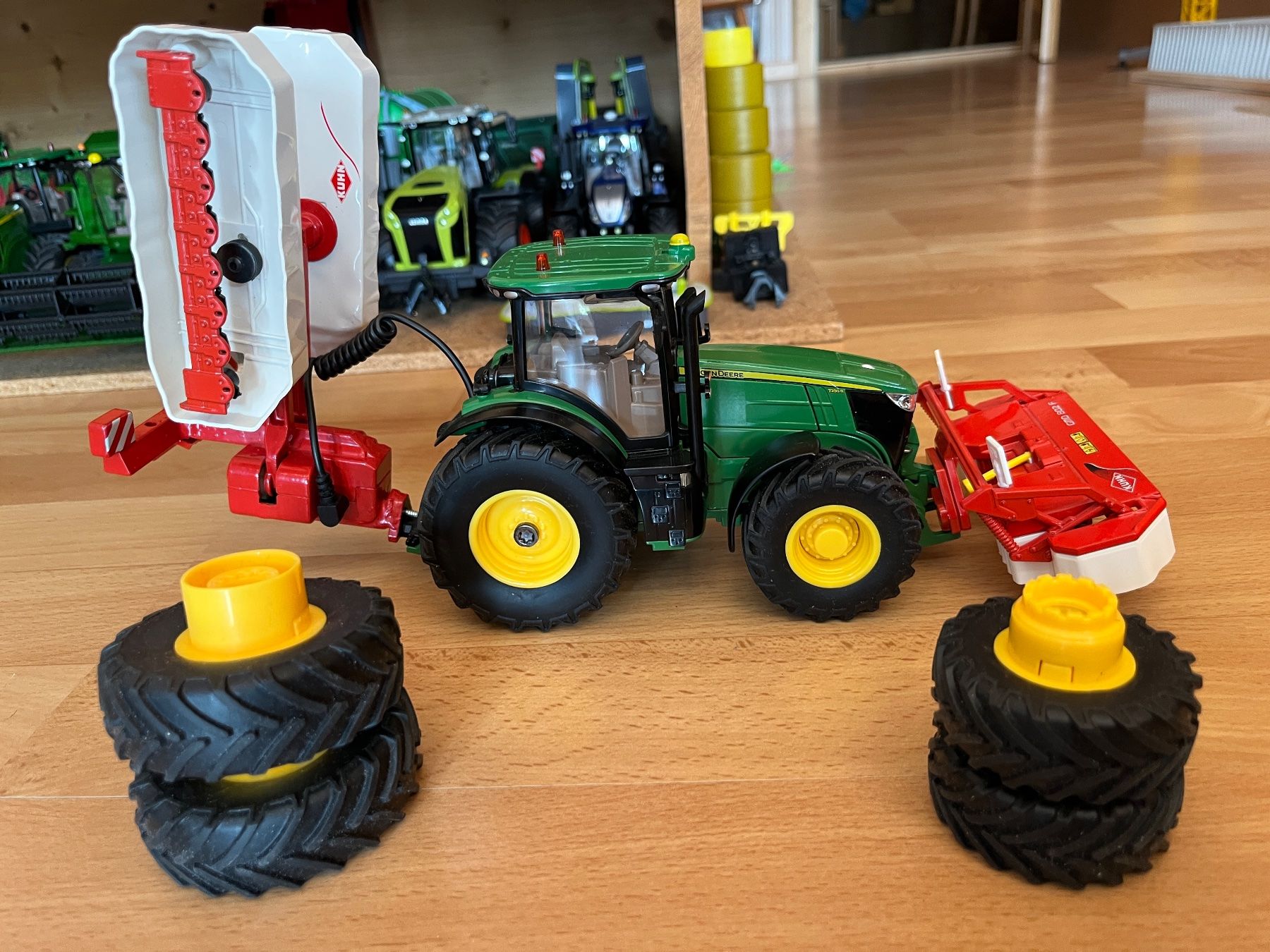 Siku Kit di modellismo & Modellini statici: Siku Control John Deere 7290 Umbau Neu – Nuovo e nell'imballaggio originale da Montricher venduto da Xenia111 6