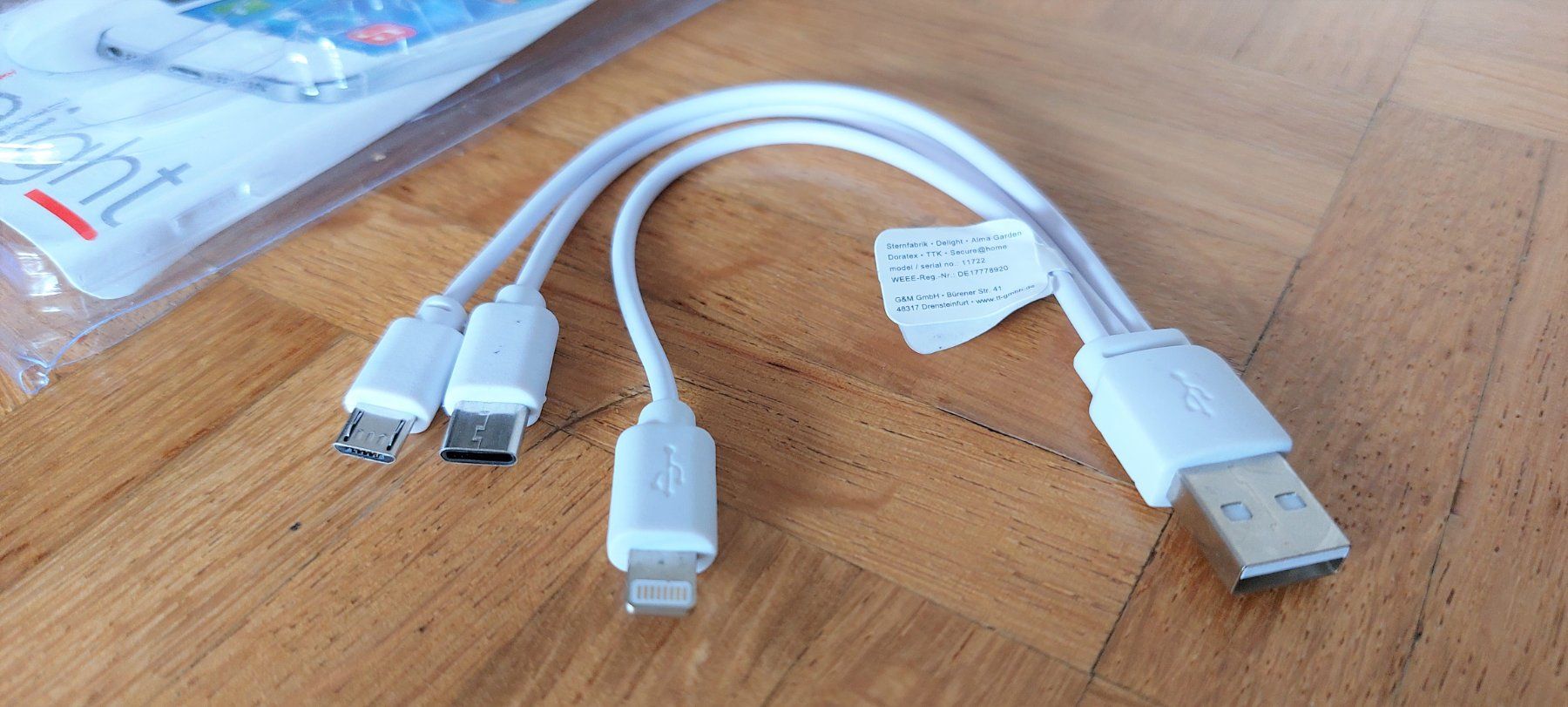 Cavi: 3 in1 USB Ladekabel - Charger Smartphones - Android & Apple – Nuovo e nell'imballaggio originale da Ipsach venduto da Kok5 3