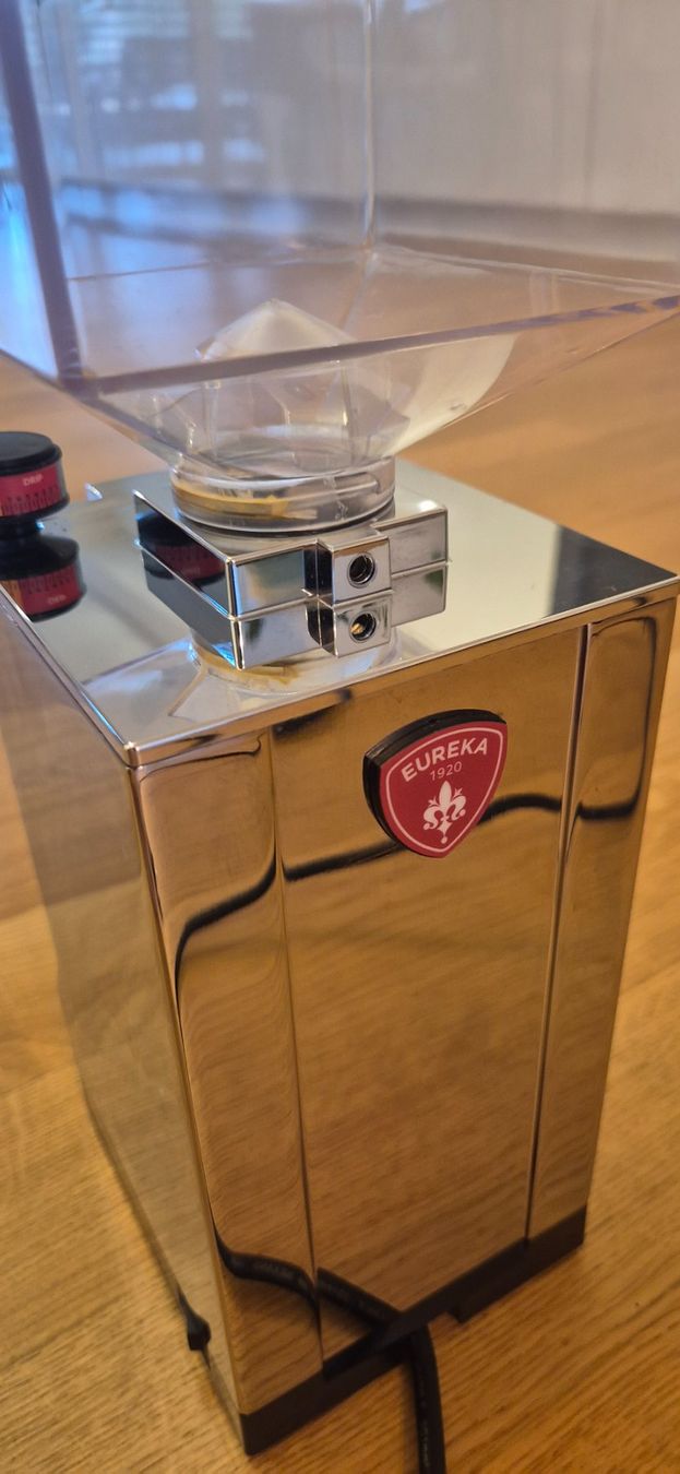 Macchine per caffè & Macchine per espresso: Siebträger Bundle: Eureka Mignon inklusive Knock Box – Usato da Winterthur venduto da stolloni 1