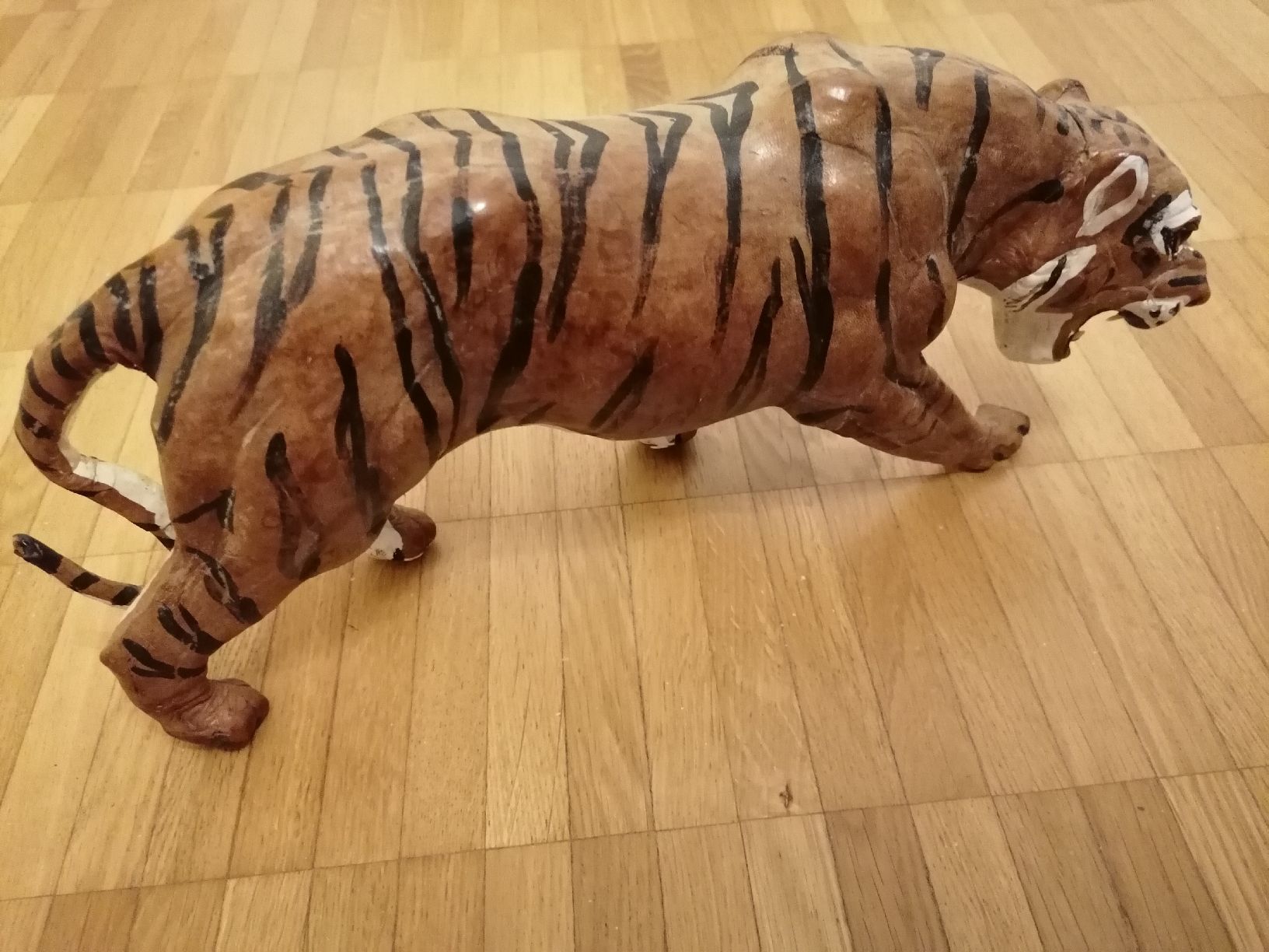 Figuren: Tiger  – Gebraucht aus Zürich von Kalleritter