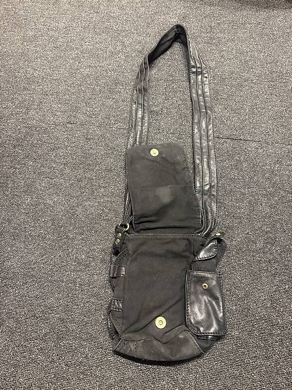 Borse da donna: Kleine Handtasche Diesel – Usato da Hütten venduto da Mber80 1