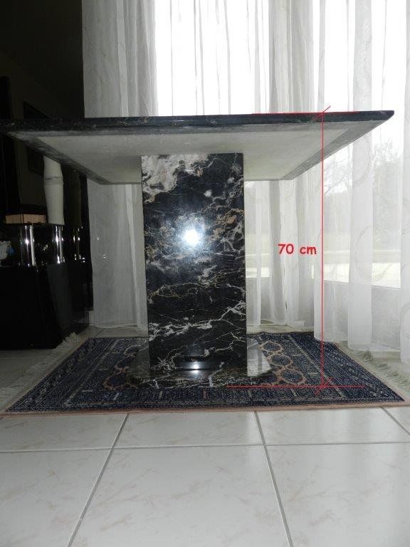 Tavoli: Table en marbre – Usato da Les Avanchets venduto da dam_2lb7 1