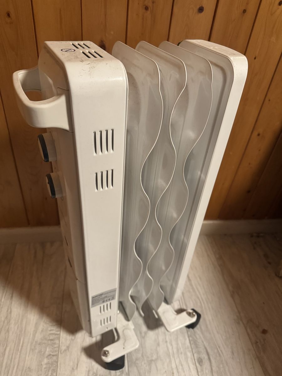 Radiatori: Satrap Radiator, Heizkörper , Top Zustand! – Nuovo (secondo la descrizione) da Beinwil am See venduto da spontivonti 1
