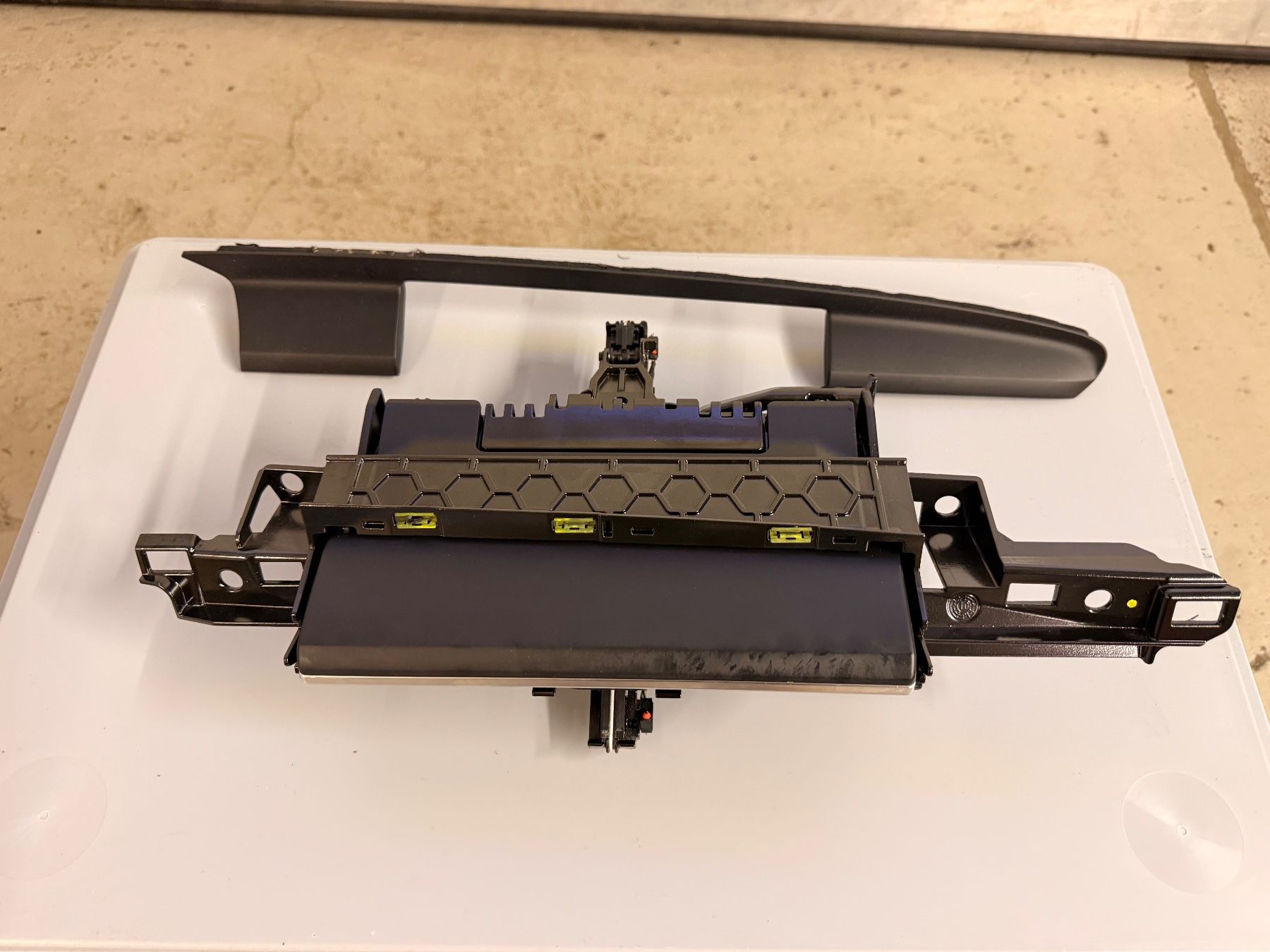Monitore: Audi A6/A7 MMI Display Navigation Bildschirm - 4G1919601G – Gebraucht aus Grenchen von r_line 5