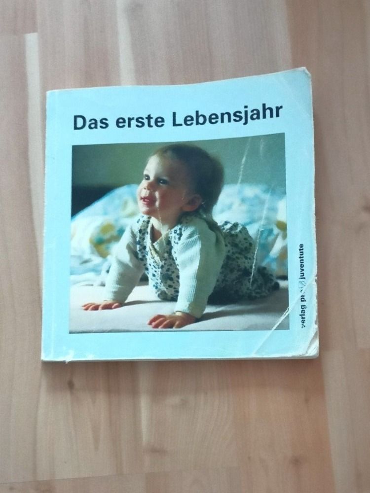 Libri: DAS ERSTE LEBENSJAHR – Usato da Brugg AG venduto da olamim