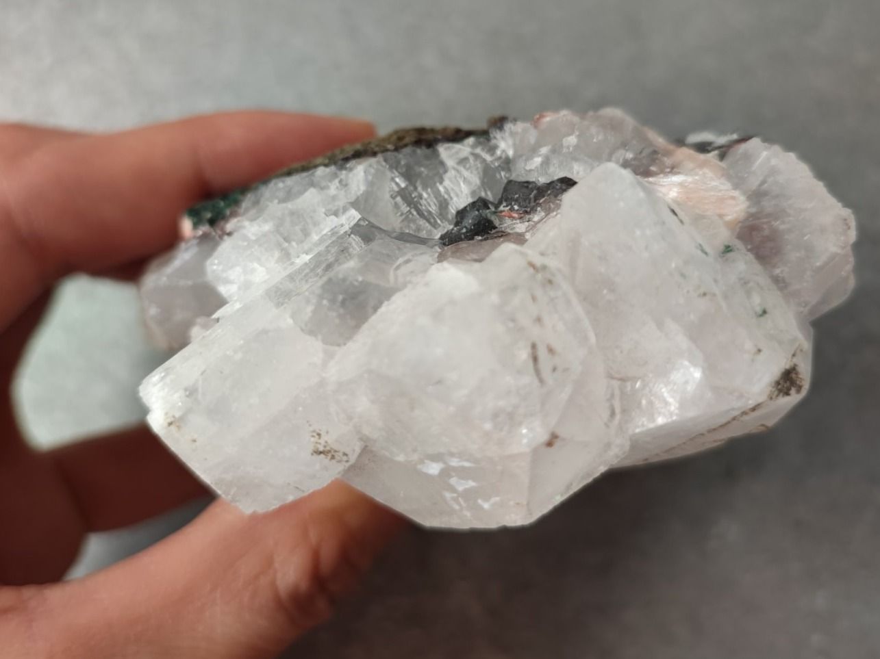 Minerali & Pietre curative: Apophyllite – Nuovo (secondo la descrizione) da Sursee venduto da Re.joy 4