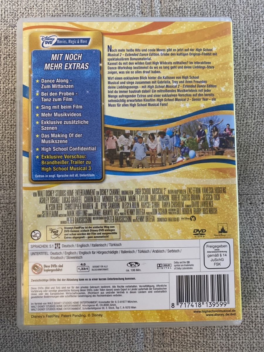 Tutti i DVDs: High School Musical 2, DVD – Usato da St. Gallen venduto da sabrina_19 1