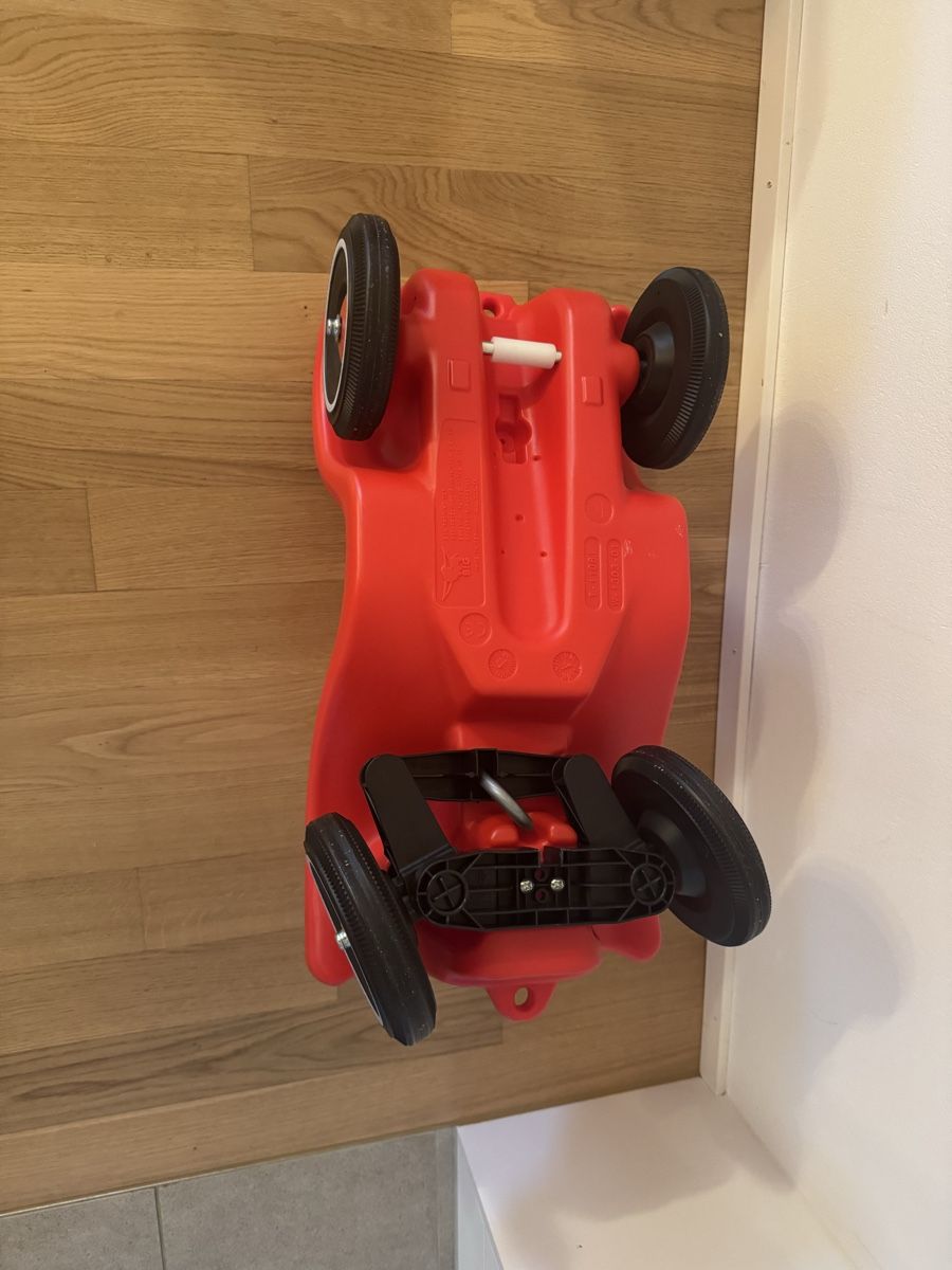 Big Veicoli per bambini: BIG Bobby Car red Excellent conditions – Usato da Dübendorf venduto da NadirN 3