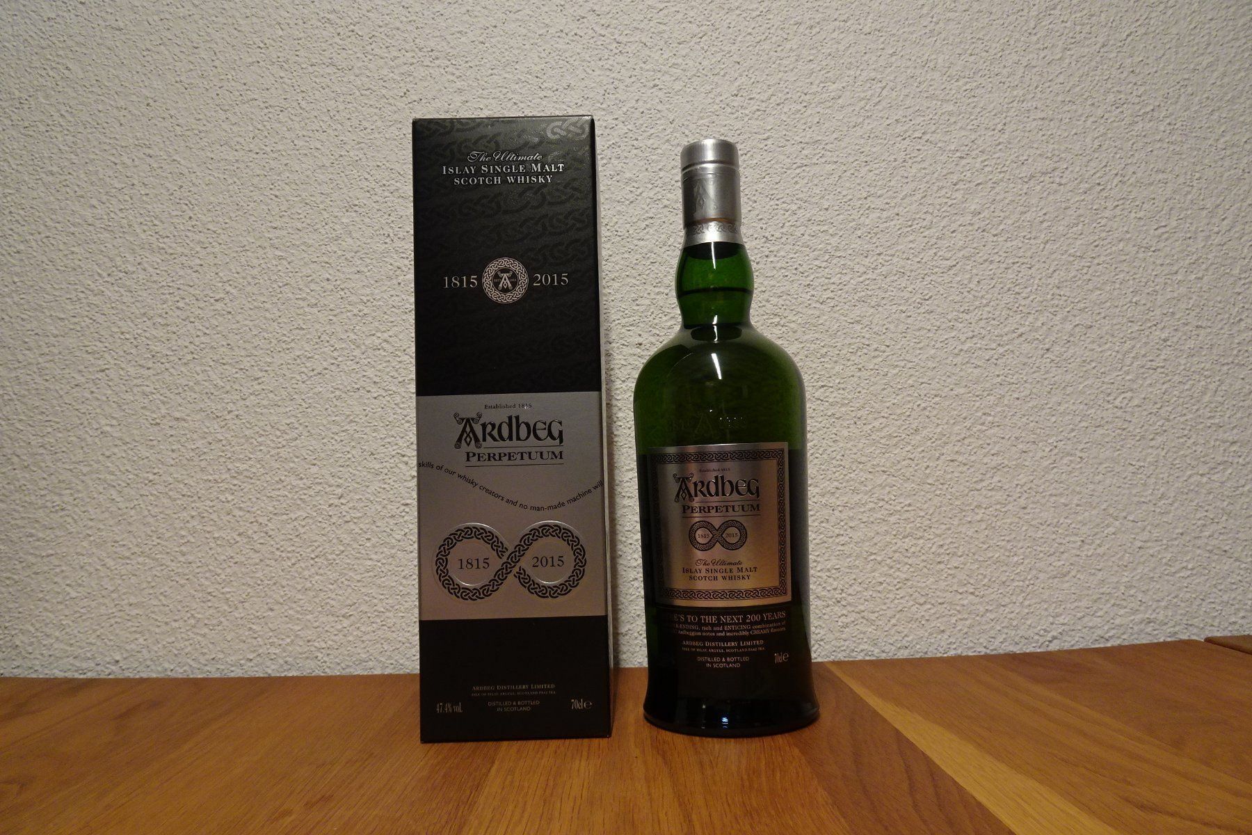 Ardbeg Spiritueux: Ardbeg Perpetuum Single Malt Islay – Neuf avec emballage d'origine à Ballwil par eldave 1