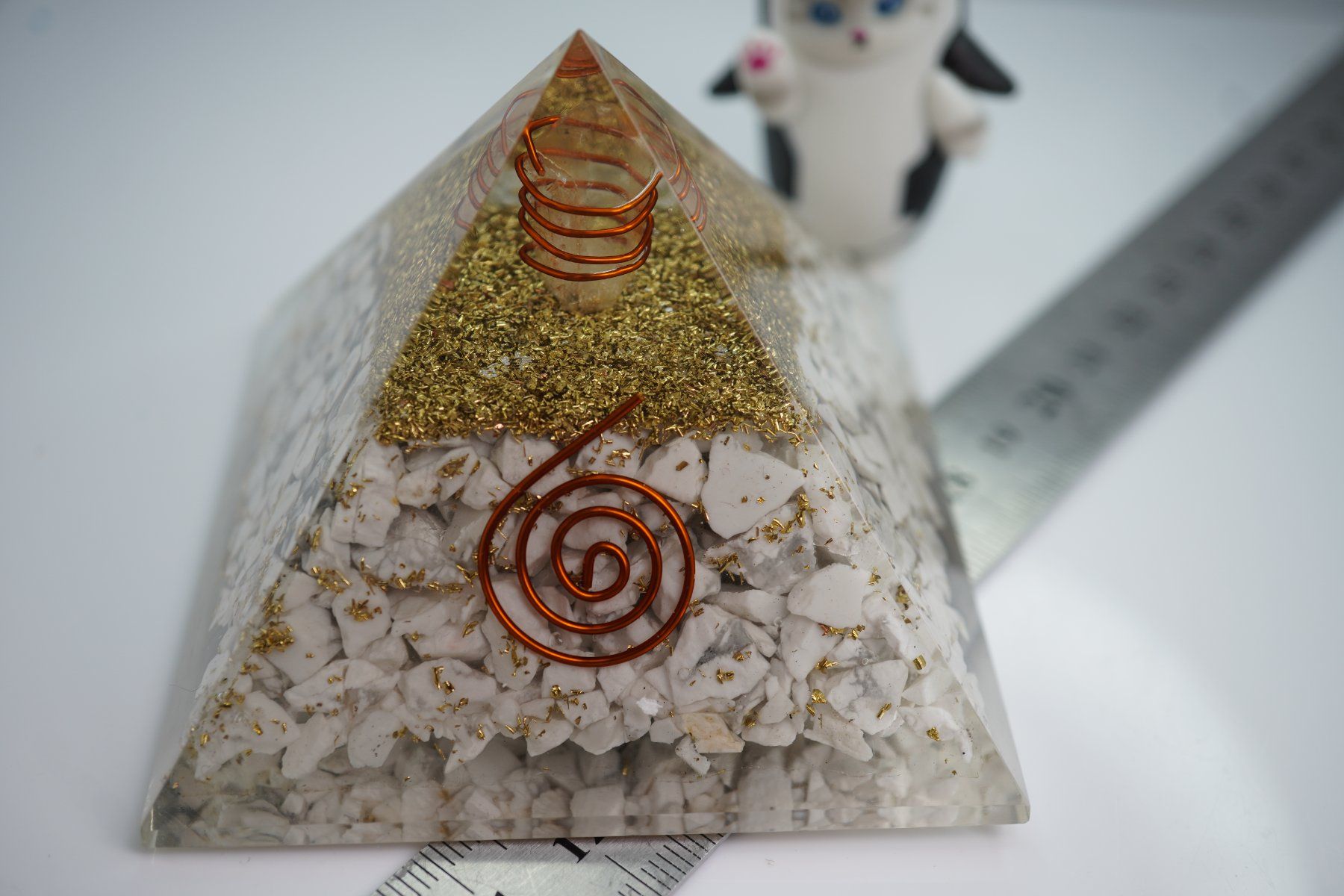 Mineralien & Heilsteine: Howlith       -Orgonit - Pyramide by TOPSTONE – Defekt aus Eschenbach SG von topstone 3