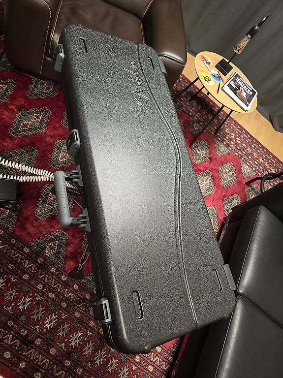 Strumenti musicali: Fender telecaster American Ultra II  – Usato da Avry-sur-Matran venduto da Berlingo1 4