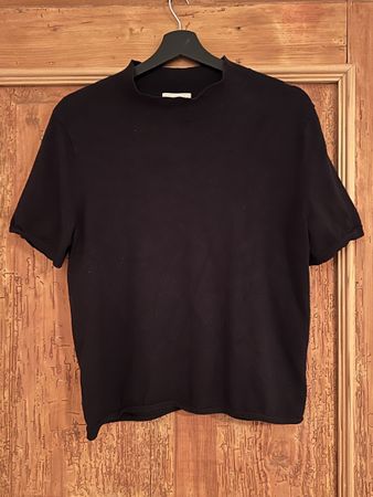 Damen Strickshirt schwarz kurzarm Stehkragen Grösse M