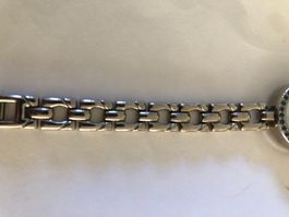 Damen Armbanduhr mit neuer Batterie