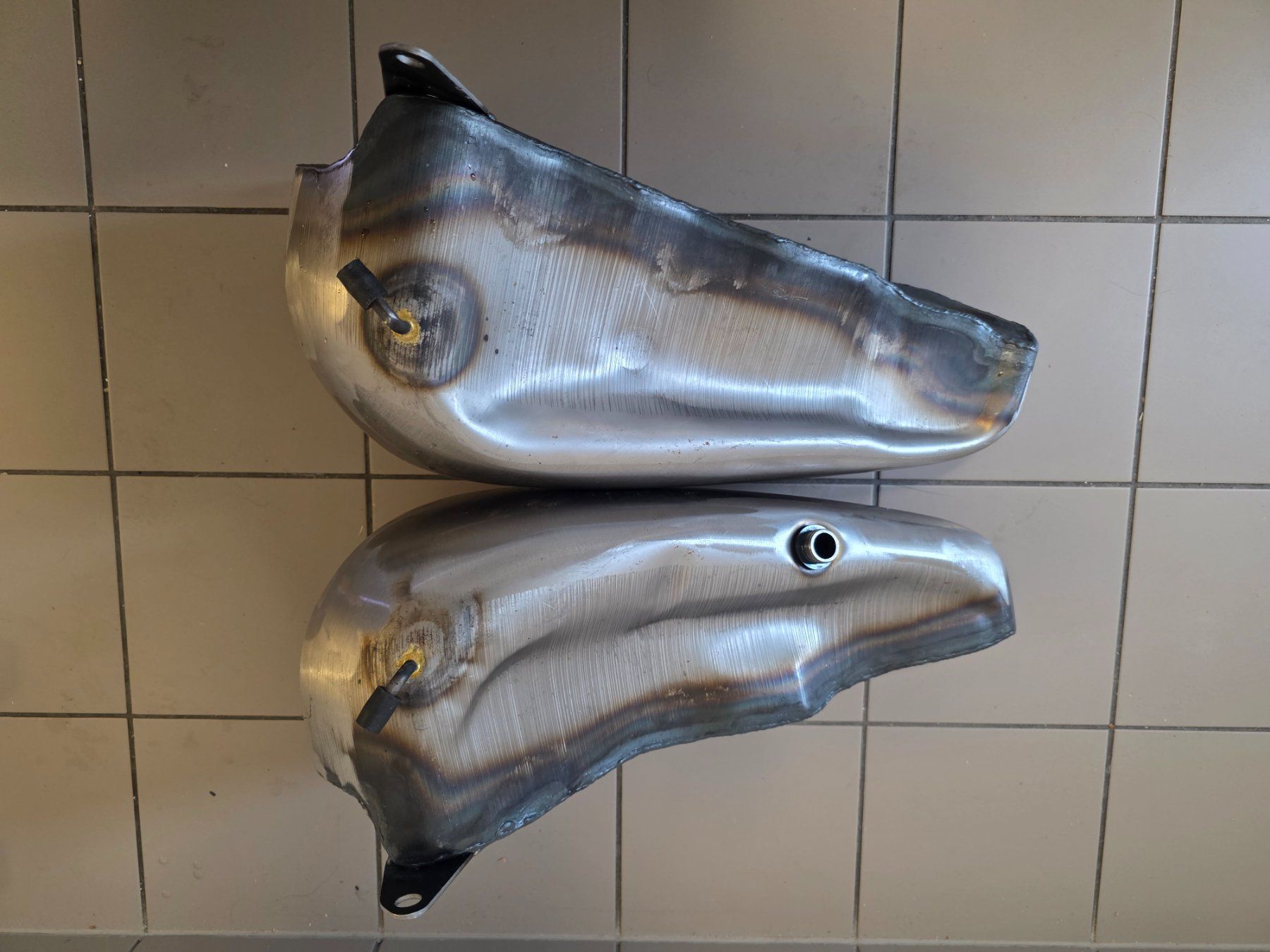 Harley-Davidson Sonstiges Fahrzeugzubehör: Harley-Davidson Split Tank Shovelhead – Gebraucht aus Petit-Lancy von tsy_7g9f 6