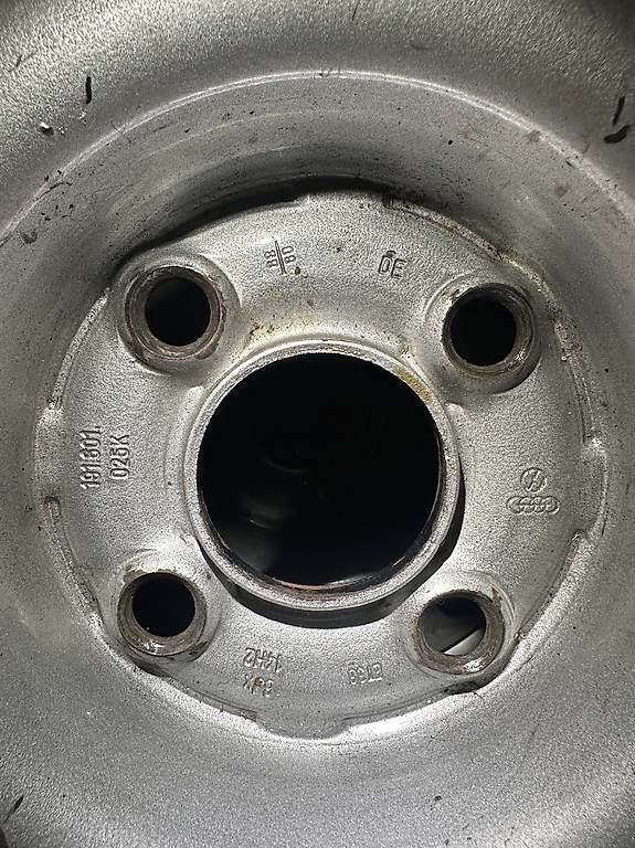 Volkswagen Pneus & Kompletträder: VW Golf 2 Original Sommerräder 175/65/14 – Gebraucht aus Bern von bieter-1 3