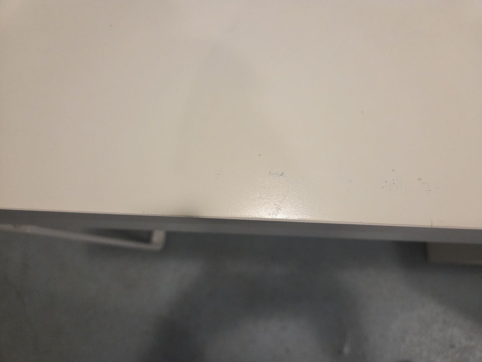 Ikea Scrivanie: IKEA Schreibtisch Micke – Usato da Hirzel venduto da IB1967 3