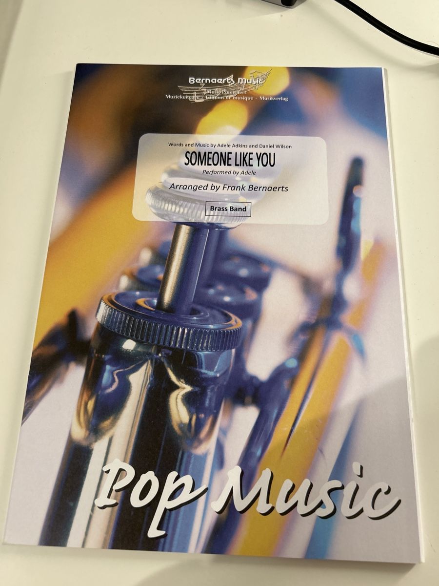 Libri: Brass Band Noten: Someone like you – Nuovo (secondo la descrizione) da Galgenen venduto da Red27