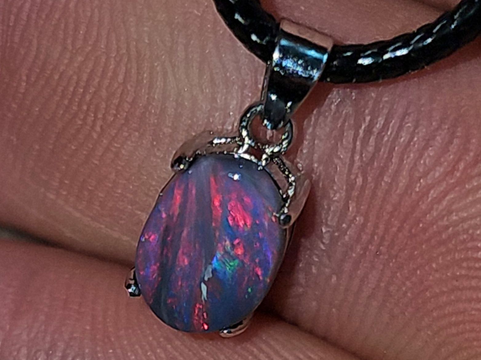 Pietre preziose: Natürlicher australischer Blackopal Silber-Anhänger – Nuovo e nell'imballaggio originale da Uerkheim venduto da Winwinner 4