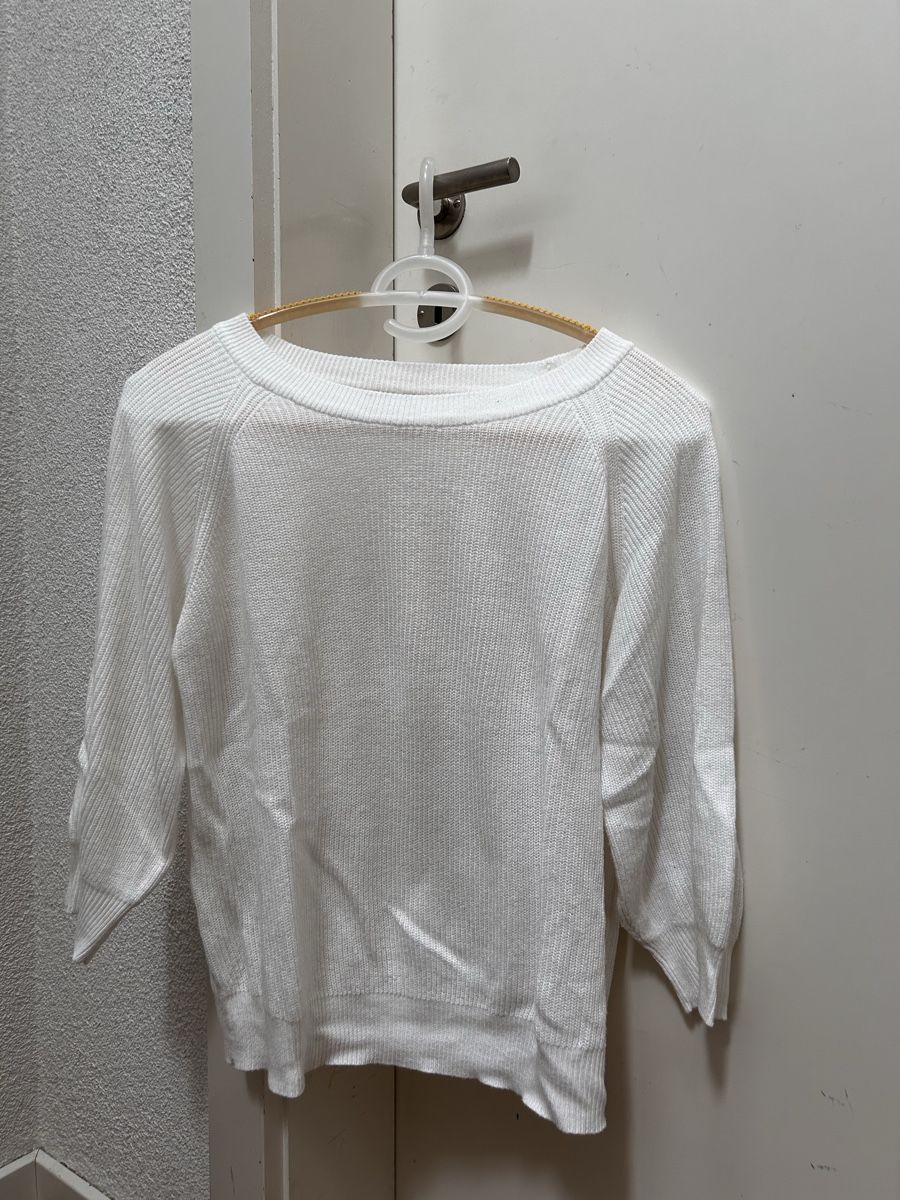Pullover & Sweatshirts: Weisser Pullover gestreift – Neu (gemäss Beschreibung) aus Teufen ZH von jas_8yhh