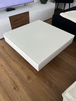 Couchtisch Weissglas mit Schiebefunktion und Stauraum – Sehr
