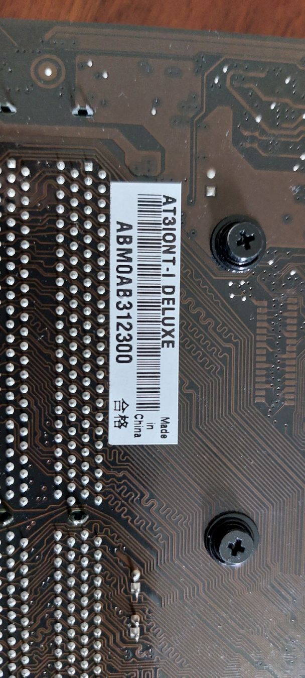 Asus Cartes mère: Motherboard Asus AT3ONT-I Deluxe – D'occasion à Vevey par kowabunga 3