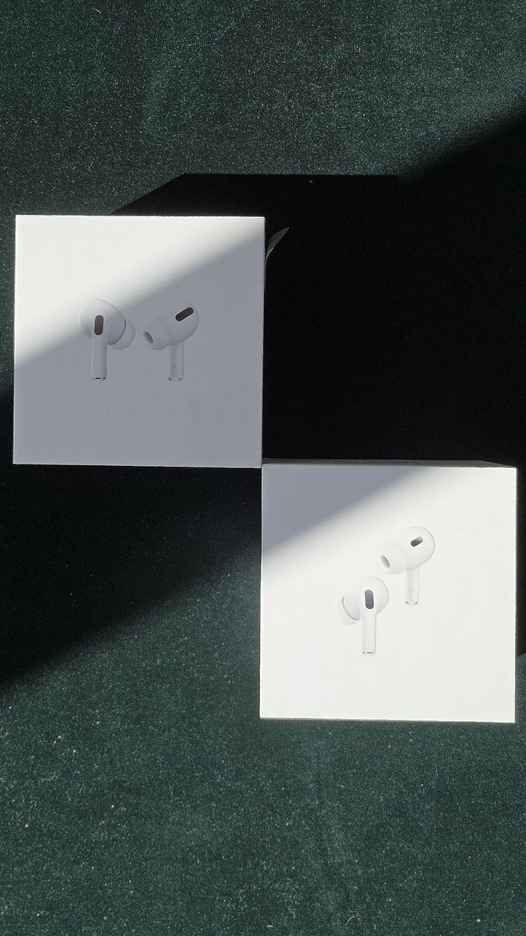 Apple Kopfhörer: Apple AirPods Pro - Neu – Neu und originalverpackt aus Neuchâtel von AGDC
