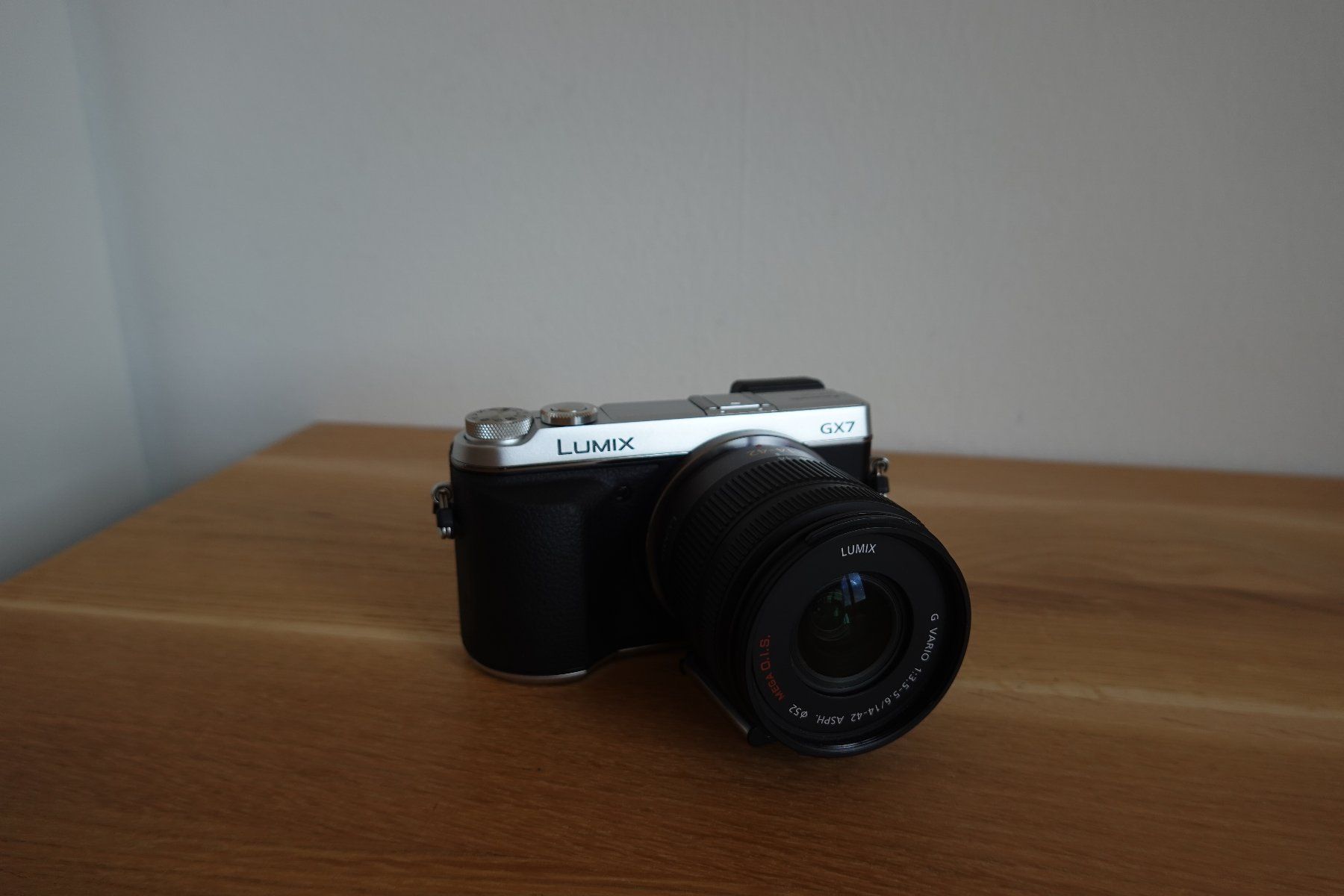 Panasonic Fotocamera: Lumix GX7 - Grau – Difettoso da Fribourg venduto da mar_9vlt 2