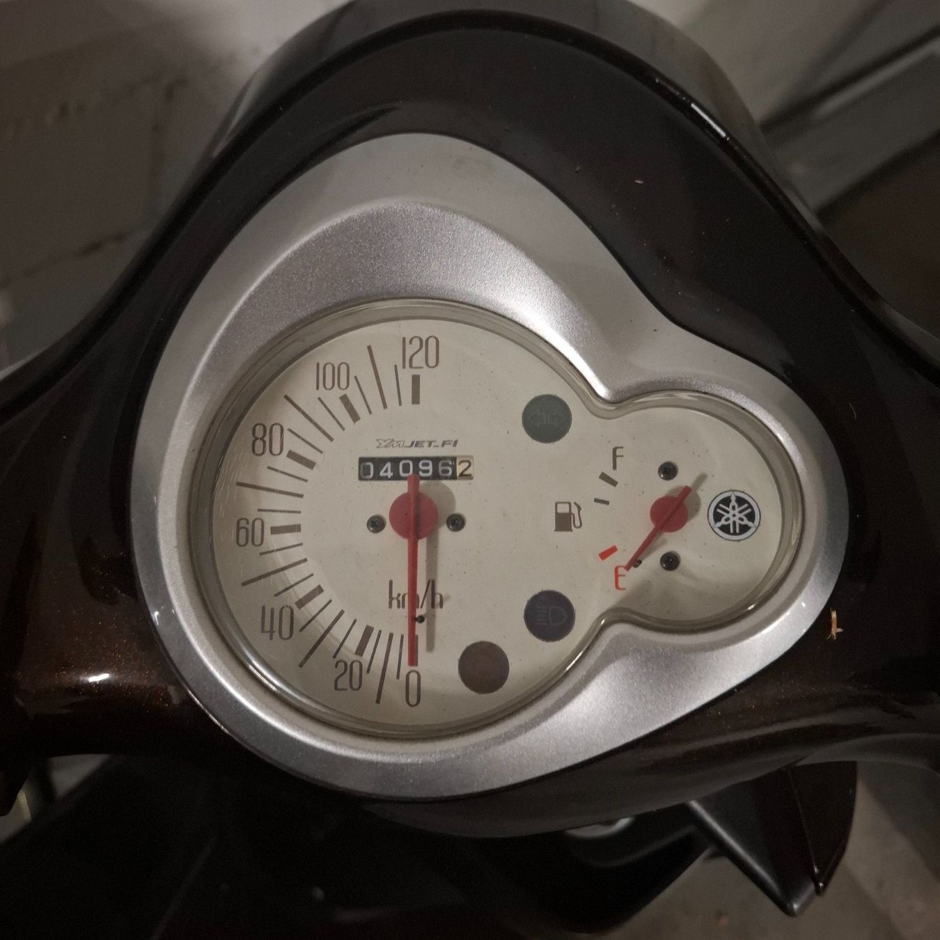 Yamaha Scooters: YAMAHA XC1158 – Gebraucht aus Lyss von Credo49 2