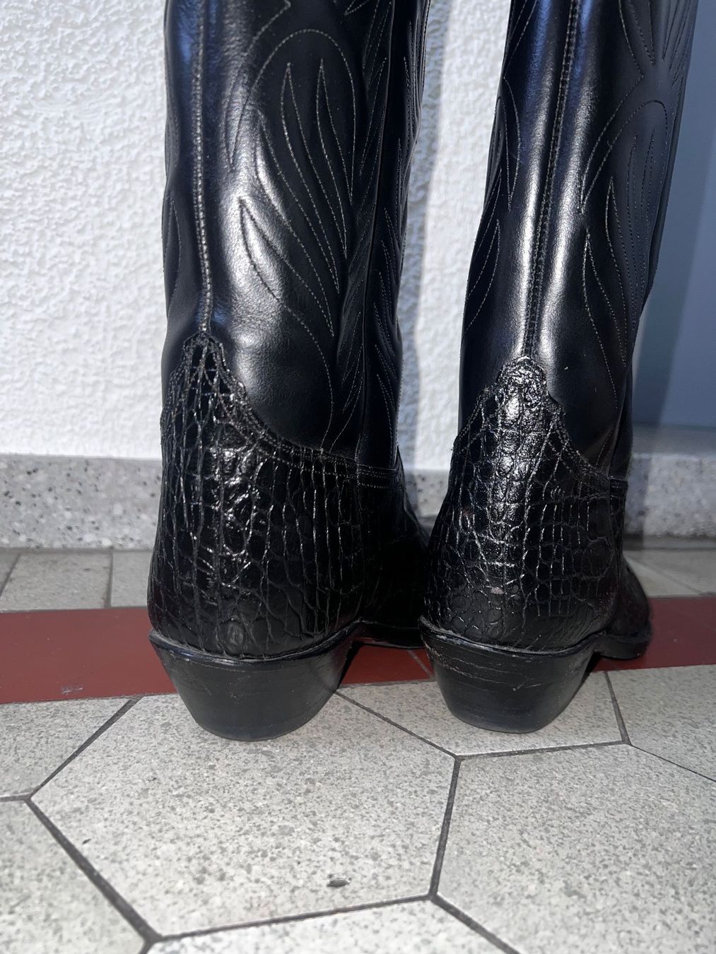 Scarpe da donna: Lederstiefel Gr.38 "Cowboy-Kroko-Style" – Usato da Zürich venduto da Mailfree 3