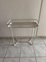 Beistelltischchen