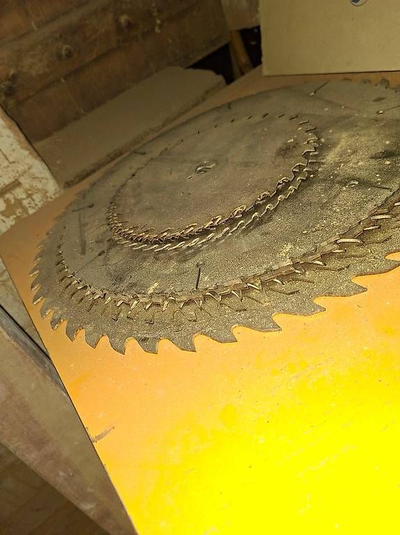 Alle Werkzeuge: Machines et matériel – Gebraucht aus Arzier-Le Muids von Franfer 3