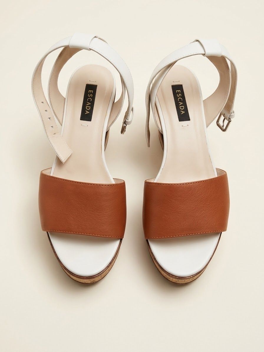 Escada Chaussures femmes: Sandales Escada – D'occasion à Echichens par unideks