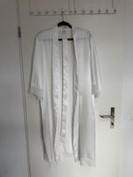 Satin Bademantel in weiss 