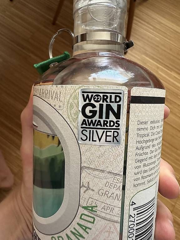 Spiritueux: VERSCHLOSSEN Flight Mode Gin Granada – D'occasion à Zürich par mar_22hb 1