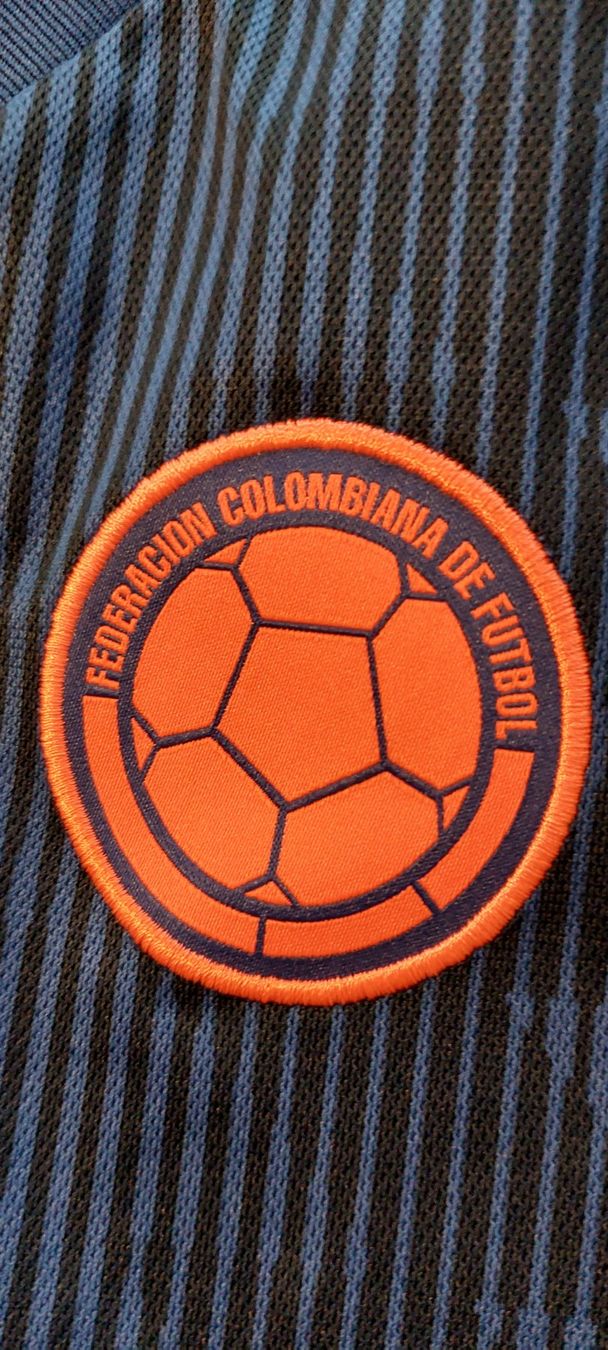 Adidas Scarpe, pantaloni & magliette da ginnastica: Colombia – Nuovo (secondo la descrizione) da Bern venduto da davidepi 1
