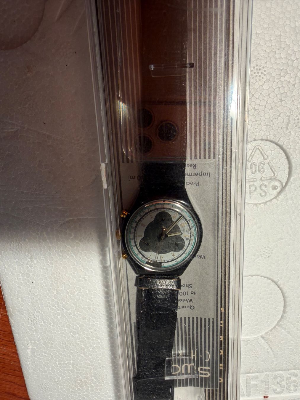 Swatch Orologi: Swatch Chronograph Uhr schwarz – Usato da Lausanne venduto da artnouveau05 1