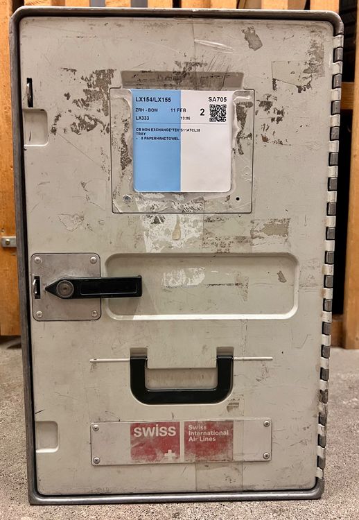 SWISS - KSSU Airline Galley Food Container (Gebraucht) in Ostermundigen ...