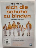 Die Kunst sich die Schuhe zu binden  (Lena Koppel)    ©'2011