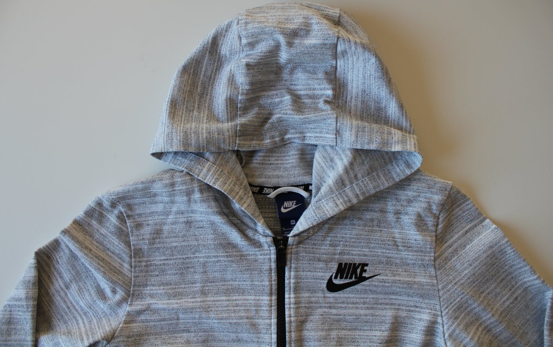 Nike Jacken: Veste Nike gris t. S – Gebraucht aus Peseux von Gilloss 1