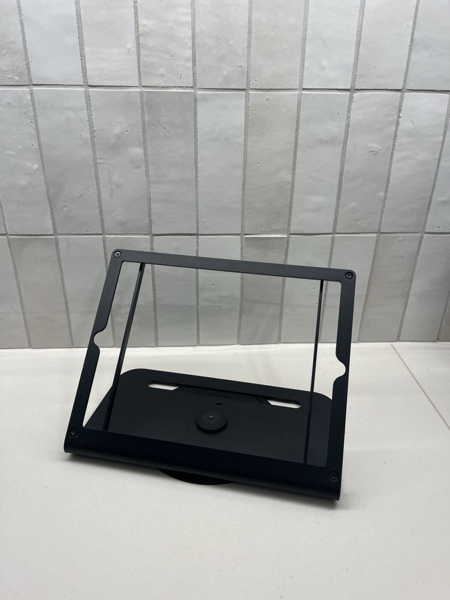 Altro per computer & reti: Ipad Halterung / Ständer neu – Nuovo e nell'imballaggio originale da Altstätten SG venduto da Bubblin