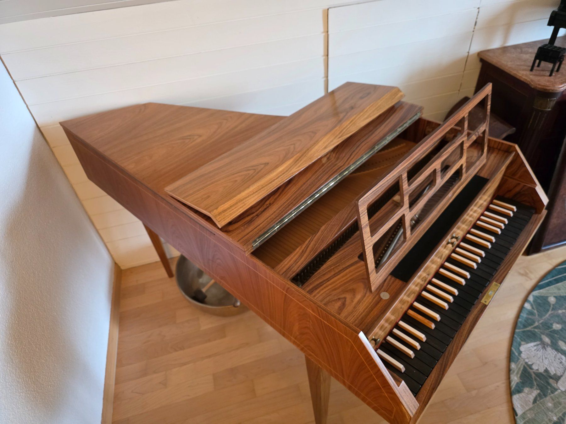 Strumenti musicali: Cembalo J. C. Neupert Modell Telemann – Usato da Wernetshausen venduto da rud_5km8 2