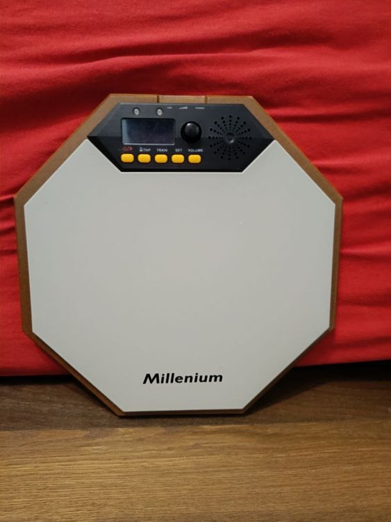 Metronome Practice Pad, Millenium R1 12" Acheter sur Ricardo