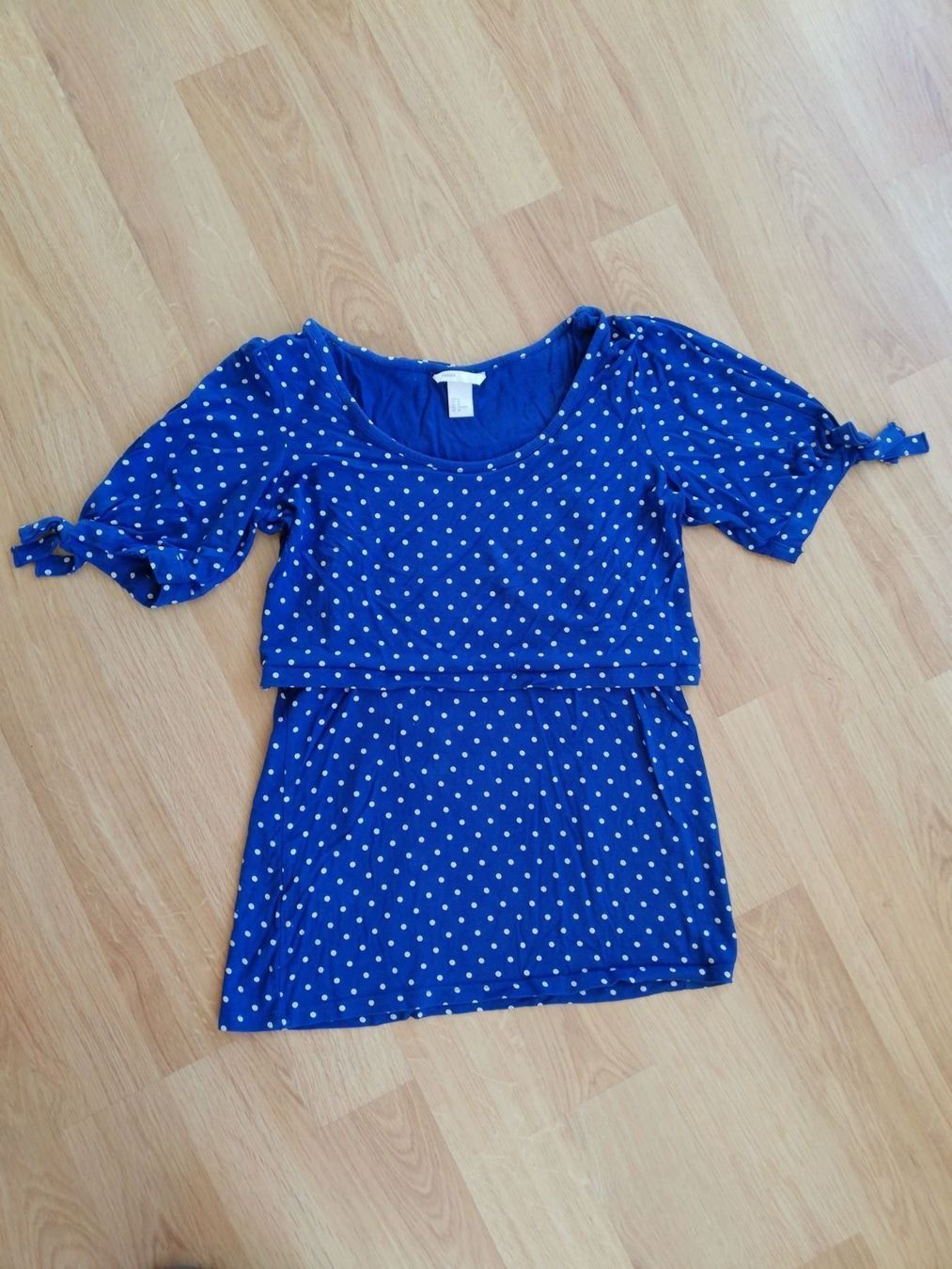 H&M T-shirts: Stilloberteil Gr M – D'occasion à Büttikon AG par Amineah