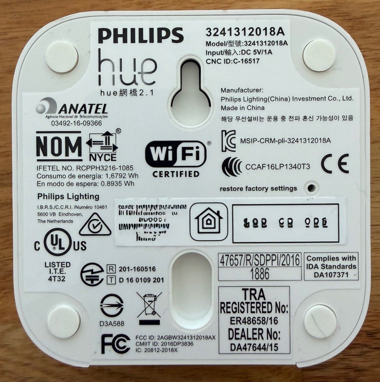 Philips Hubs & Switches: Philips Hue Bridge 2.1 mit Netzteil weiss – Gebraucht aus Weinfelden von gigik 1