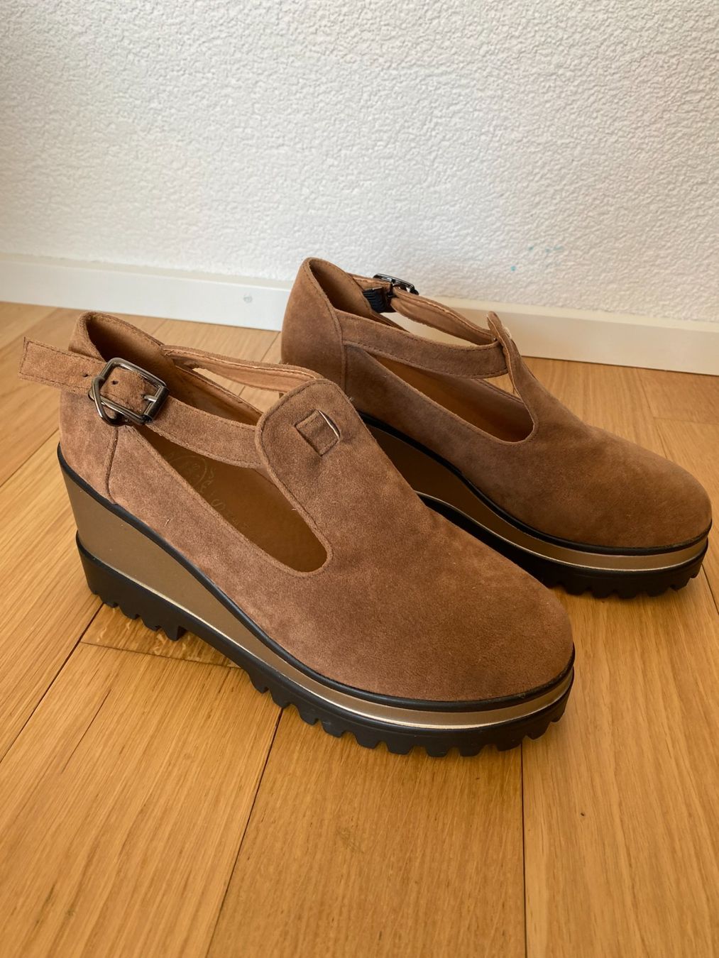 Scarpe da donna: Plateauschuhe – Nuovo (secondo la descrizione) da St. Gallen venduto da art_pn78