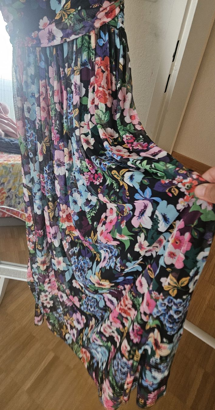 Vestiti: kleid Artigli – Usato da Luzern venduto da Dan_8m79 3