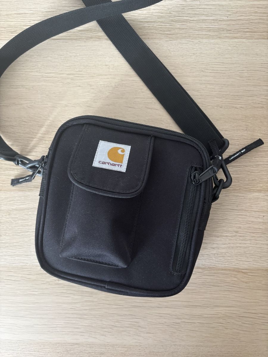 Carhartt Borse: Carhartt WIP Umhängetasche – Nuovo (secondo la descrizione) da Basel venduto da cla_fnp7