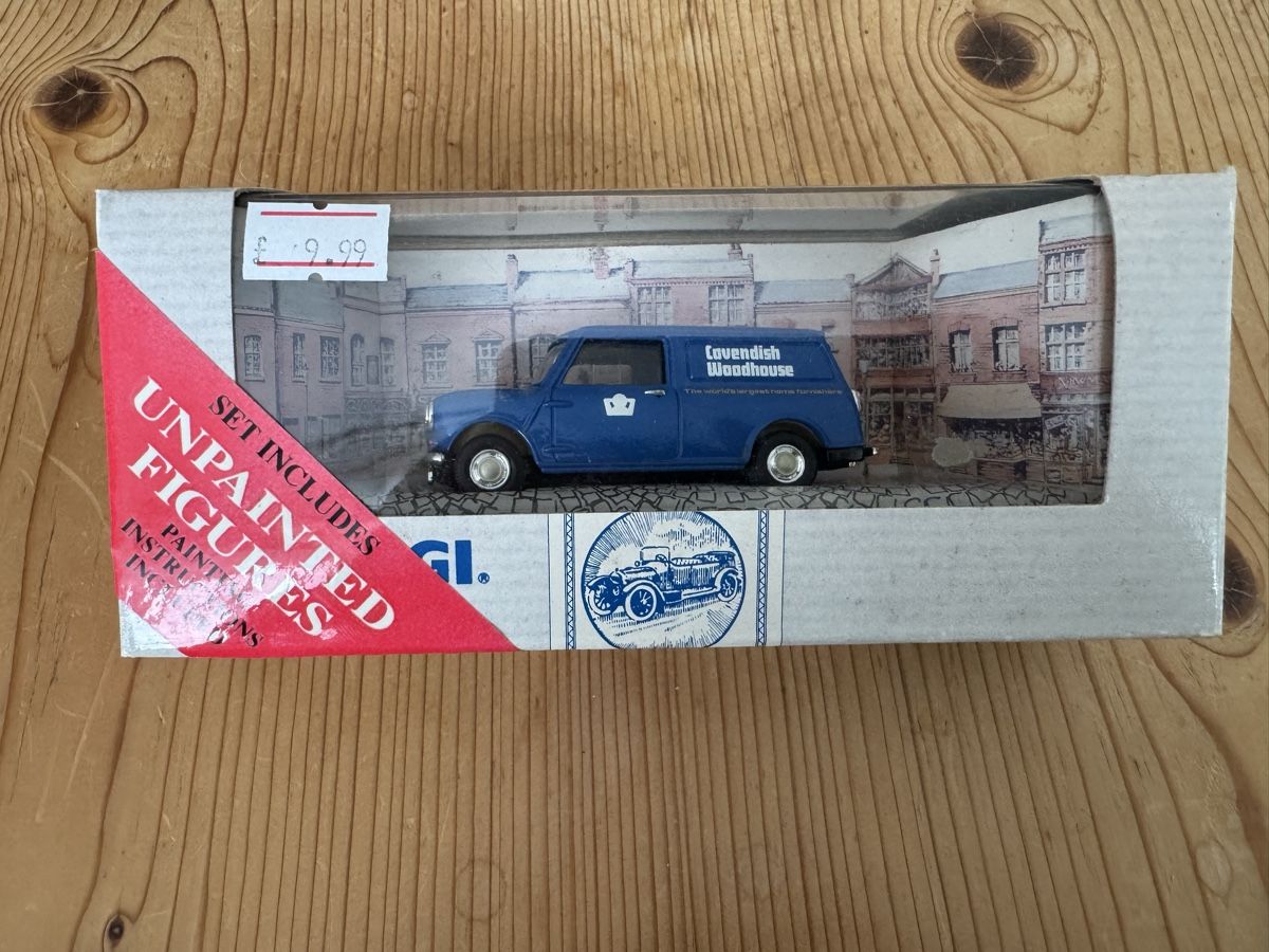 Corgi Toys Modellini d'auto: Corgi Classics Morris Mini Van, Cavendish Woodhouse, 1/43 – Nuovo e nell'imballaggio originale da Ibach venduto da jansim 5